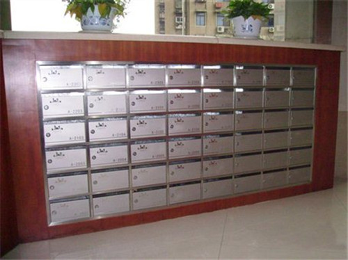 河南不銹鋼信報(bào)箱生產(chǎn)廠家淺談不銹鋼信報(bào)箱的價(jià)格